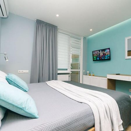 Happy Apartment, Warmth, Comfort, Turquoise Kiev Exterior foto